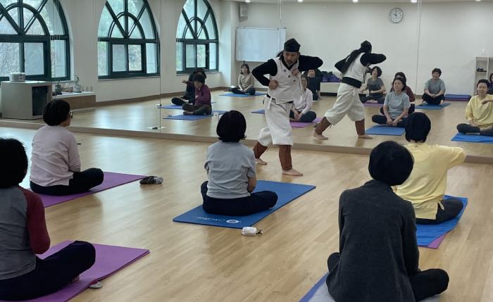 ▲무예24기 홍무예체조