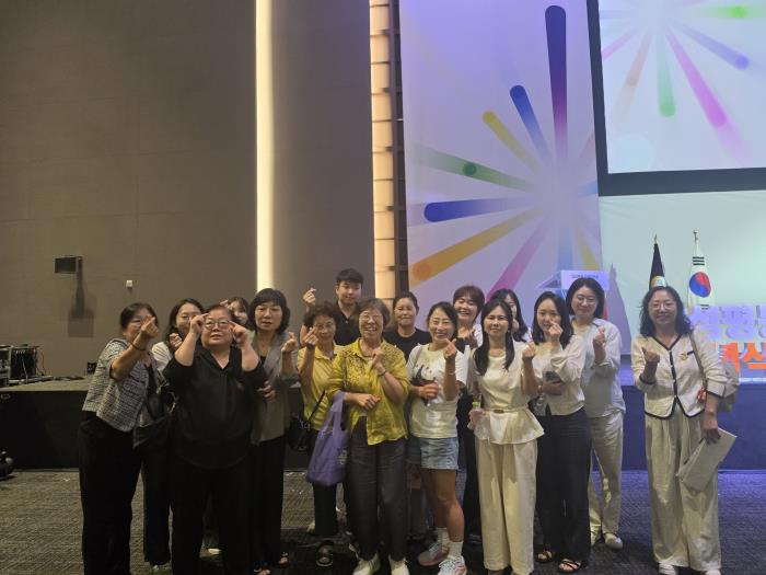  ▲ 2026 양성평등 기념식 및 정책토론회 참석 단체사진 1
